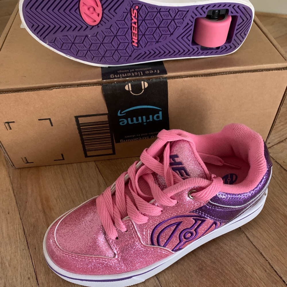 New Sketchers Heelys